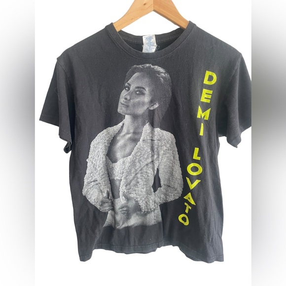 Demi Lovato Nick Jonas Toronto concert Tshirt - Picture 1 of 6
